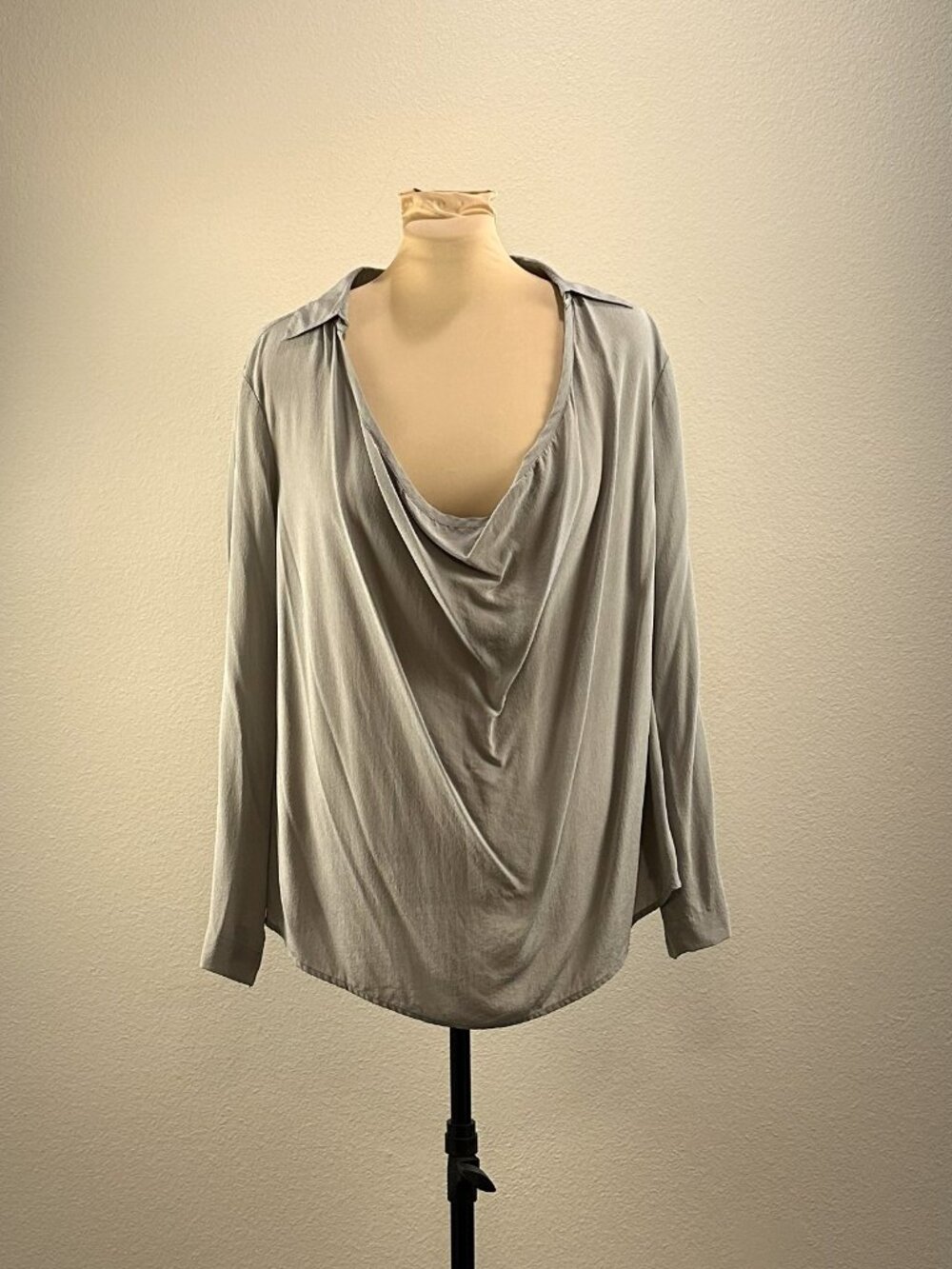 Eileen Fisher Long Sleeve Grey Silk Blouse NWOT